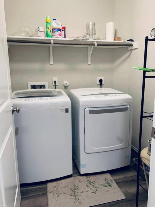 Cheerful Three-bedroom * San Antonio